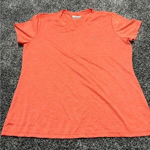 Columbia Women's Orange T-Shirt woman’s xl